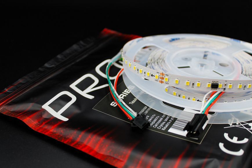 Світлодіодна LED стрічка PROLUM&trade; RUN 24V; 2835\120; IP20; Series "SMART", Білий (5500-6000К) 350019 фото